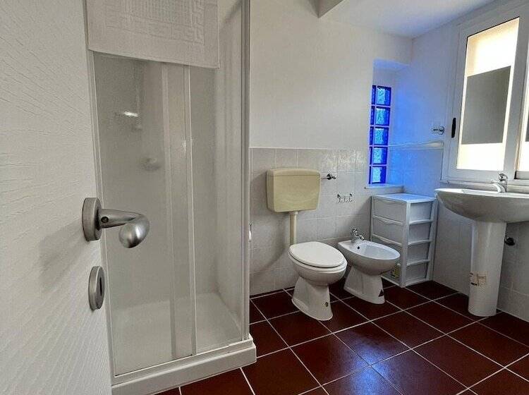 ベッドアンドブレックファースト Zangara Flat