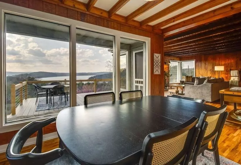 Henderson Cabin W/ Deck & Scenic Lake Views!