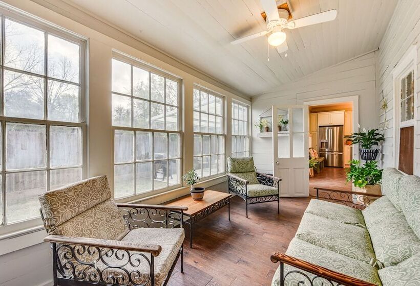 Historical 1835 Home In Grand Coteau!