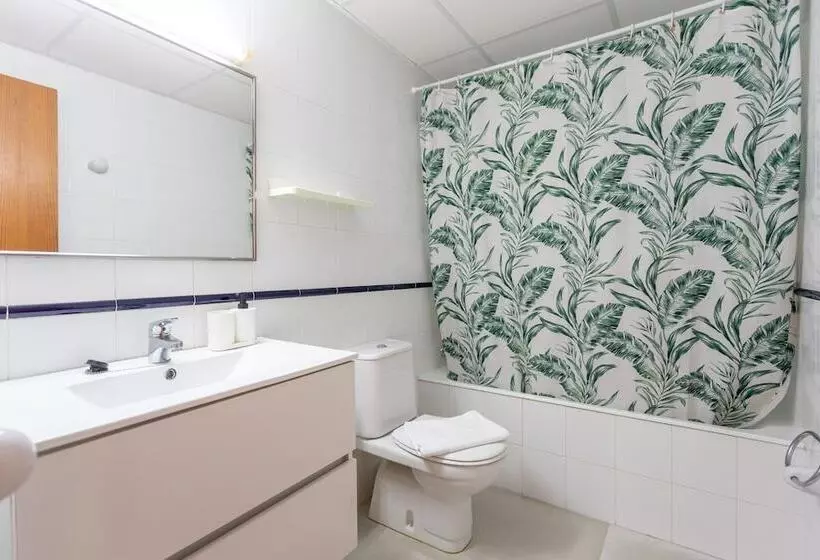 Hotelli Apartments Es Dolc