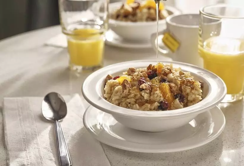 Hotelli Homewood Suites By Hilton Downers Grove Chicago, Il