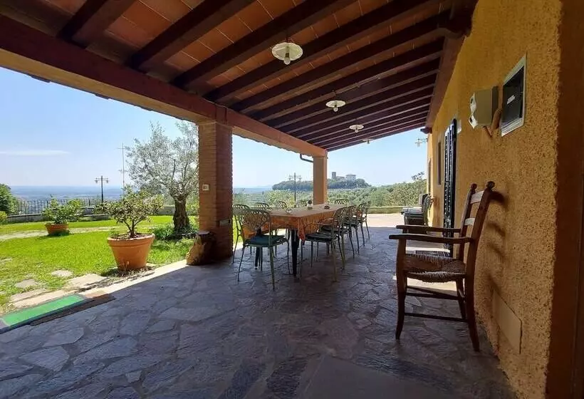 Maaseutuhotelli Agriturismo Podere Pilar
