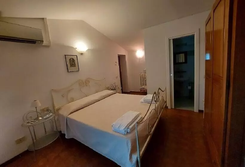 Maaseutuhotelli Agriturismo Podere Pilar