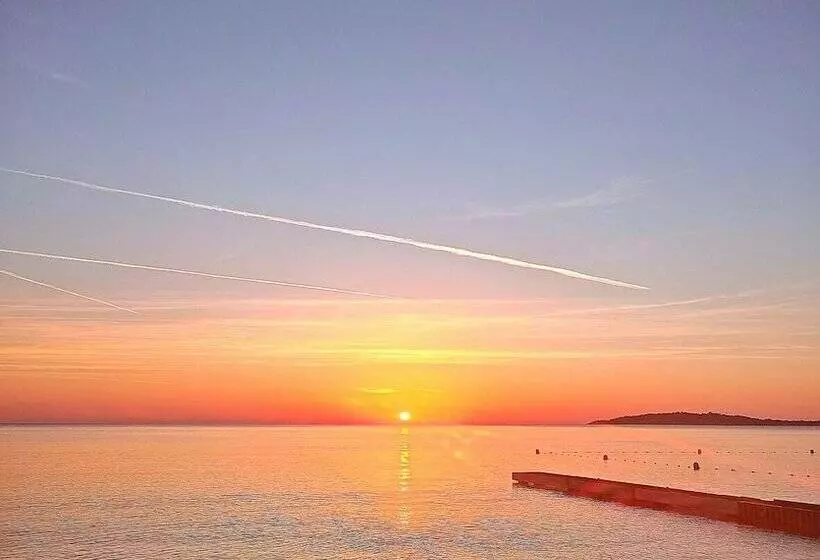 La Villa Roméo   Piscine & Spa