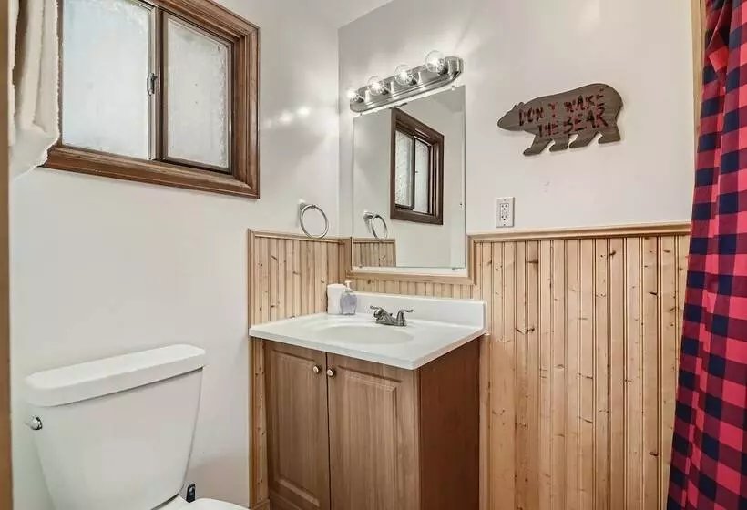 Motelli Lift Landing