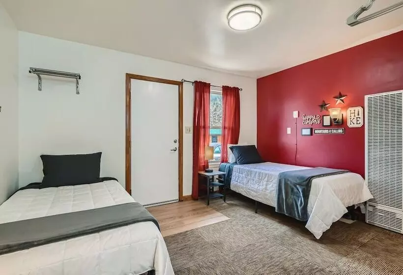 Motelli Lift Landing