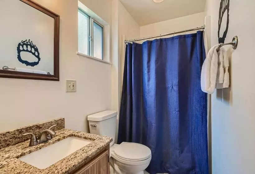 Motelli Lift Landing