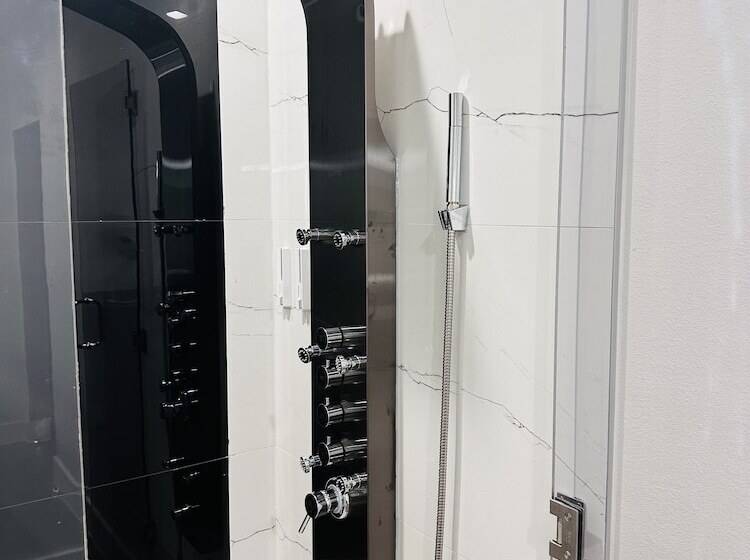 فندق على الطريق Palace Inn