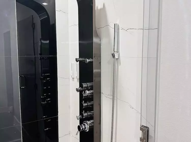 モーテル Palace Inn