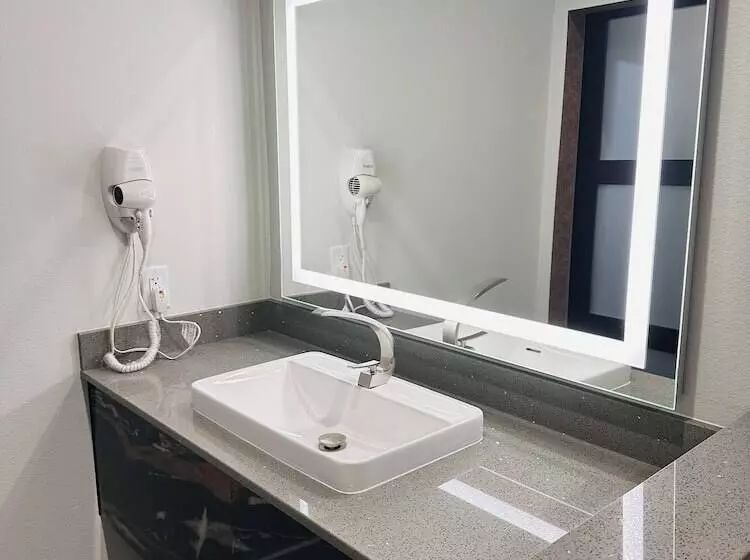 モーテル Palace Inn