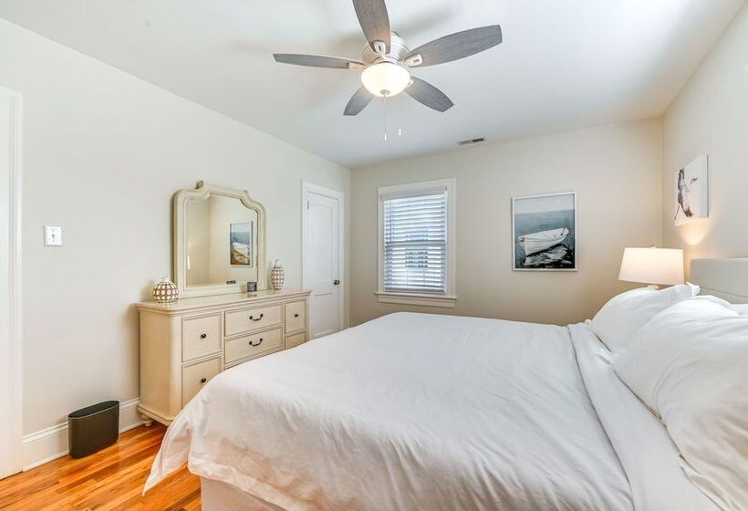 New Bern House W/ Gas Grill Near Neuse River!