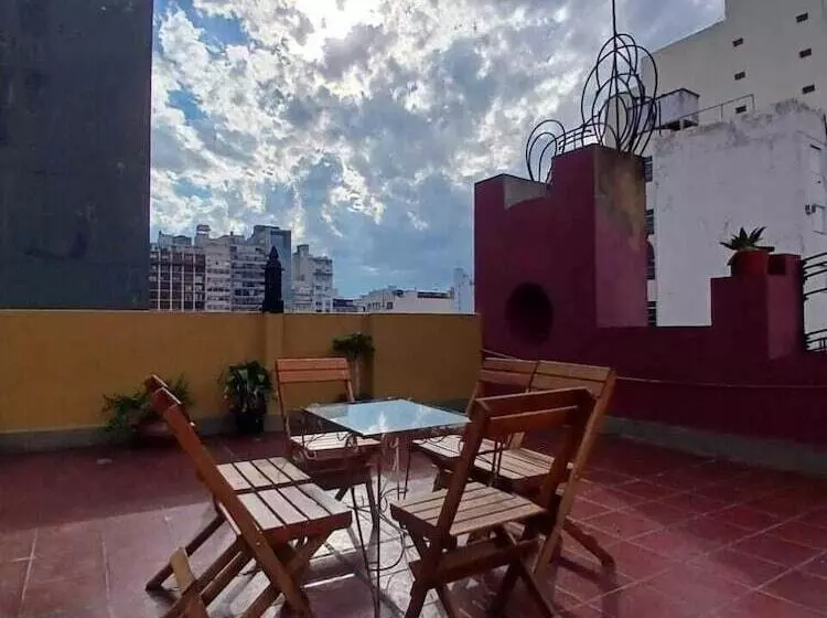 Ontelmo Hostel