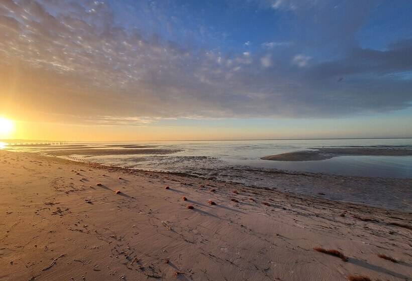 Peaceful Carrabelle Home W/ Pool & Beach Access!