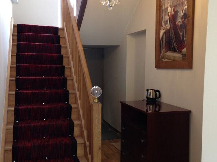 Pension Maison Du Chatelain   Zoo De Beauval