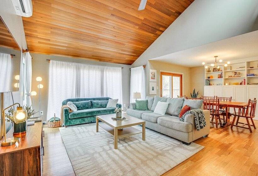 Pet Friendly Hopewell Junction Home W/ Pool