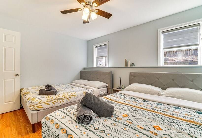 Poconos Home W/ Private Pool, Hot Tub & Sauna!