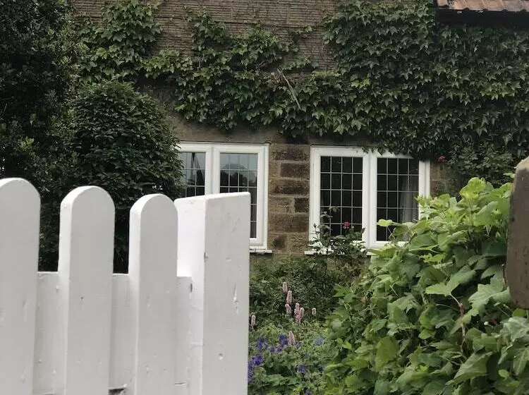 Scalby Grove Cottage Stunning 3 Bed Cottage