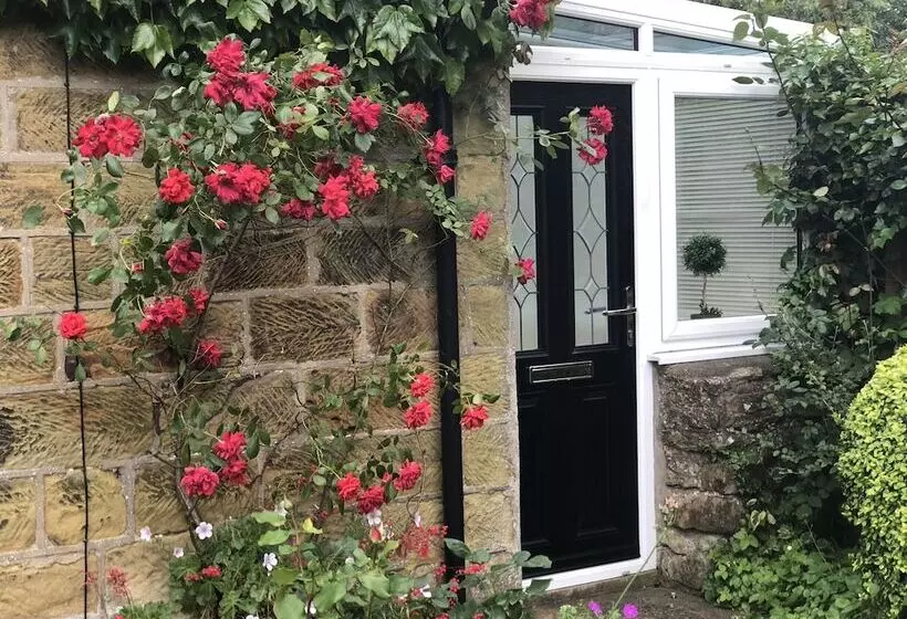 Scalby Grove Cottage Stunning 3 Bed Cottage