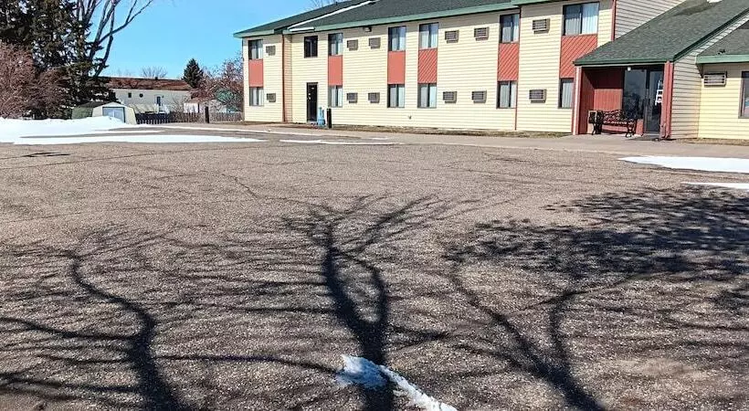 Scotwood Motel By Oyo Washburn Nd