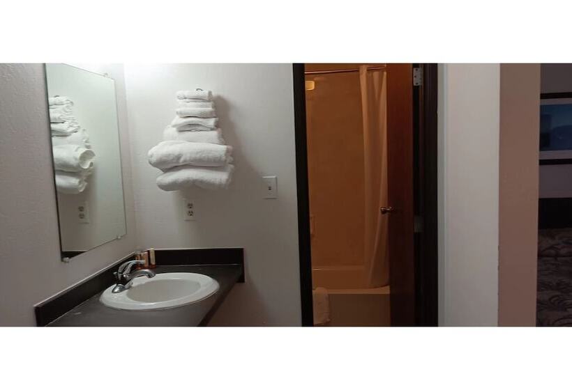 Scotwood Motel By Oyo Washburn Nd