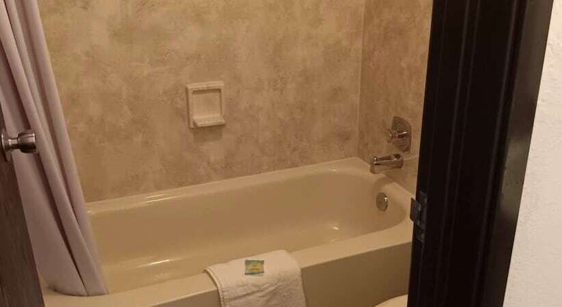 Scotwood Motel By Oyo Washburn Nd