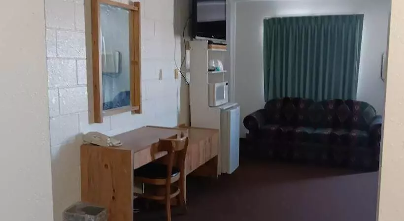 Scotwood Motel By Oyo Washburn Nd