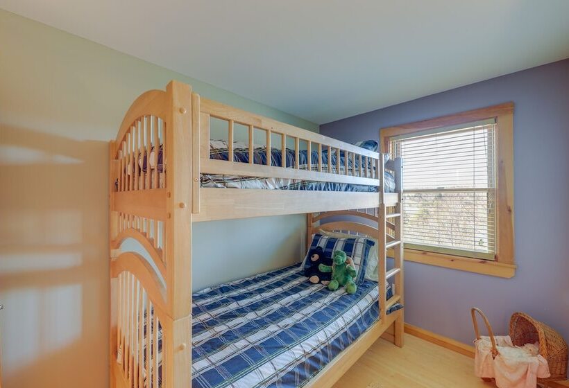 Spacious Harrison Cabin ~ 1 Mi To Long Lake!