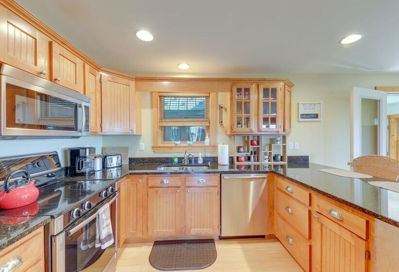 Spacious Harrison Cabin ~ 1 Mi To Long Lake!