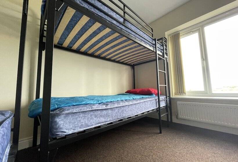 הוסטל Eat And Sleep Lindisfarne