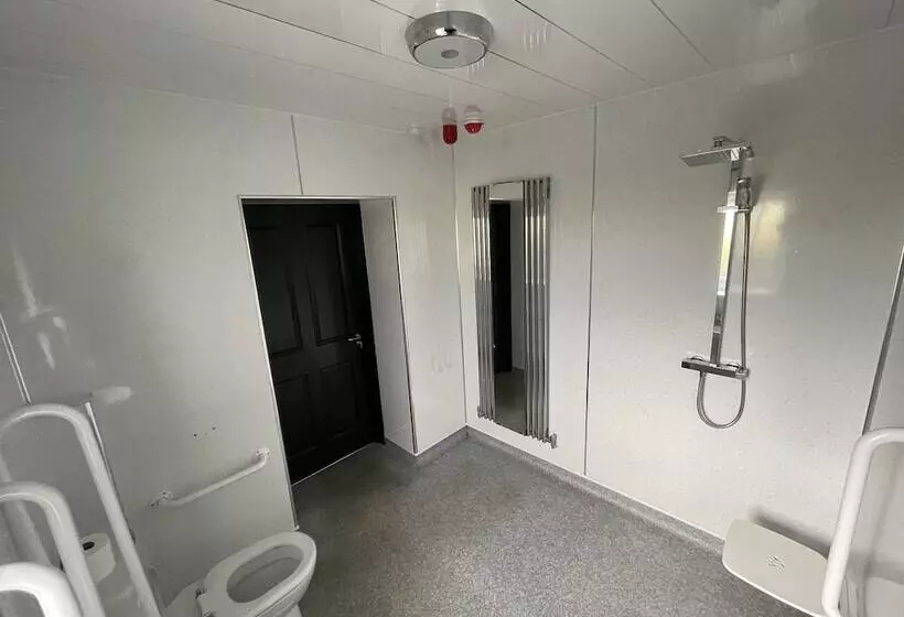 Retkeilymaja Eat And Sleep Lindisfarne