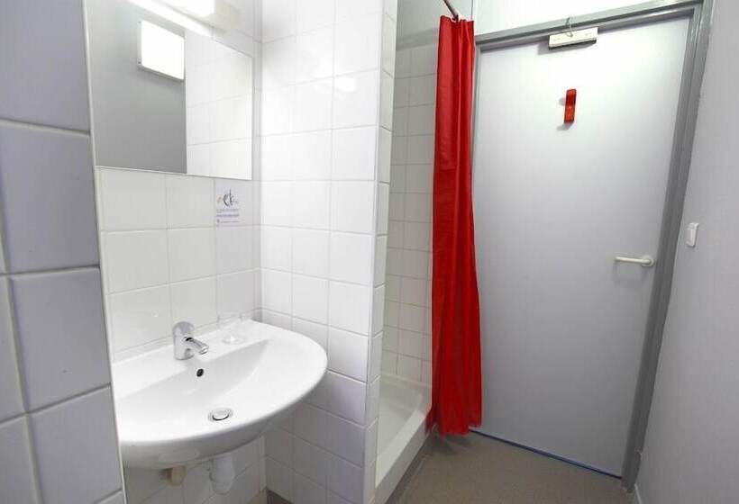 Общежитие Auberge La Digue