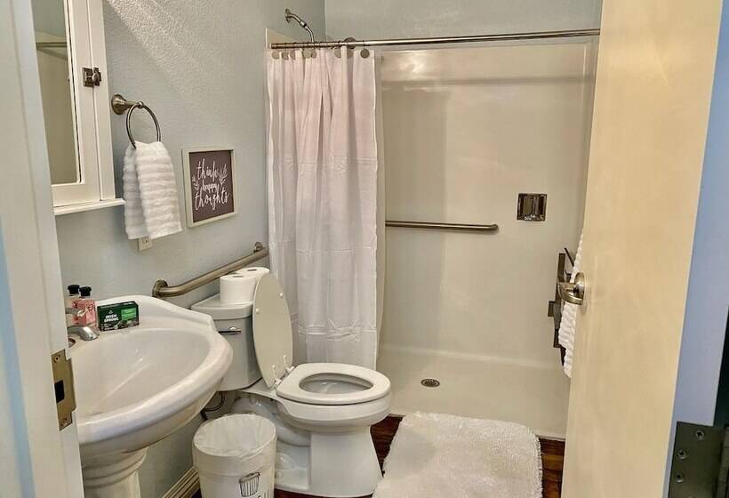 مبيت وإفطار Arbor Rose Boutique