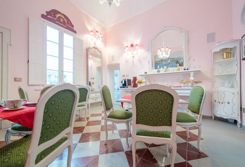 צימר The Crown Palace Gallipoli