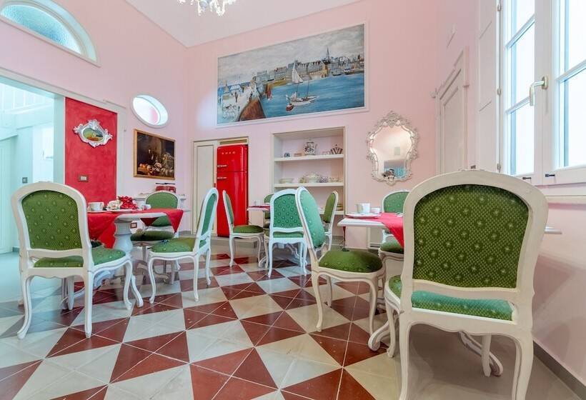 צימר The Crown Palace Gallipoli