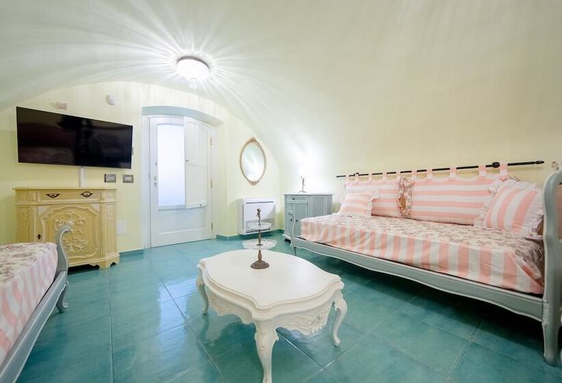 צימר The Crown Palace Gallipoli