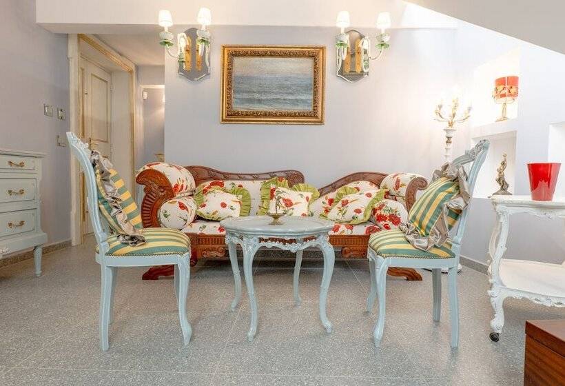 צימר The Crown Palace Gallipoli