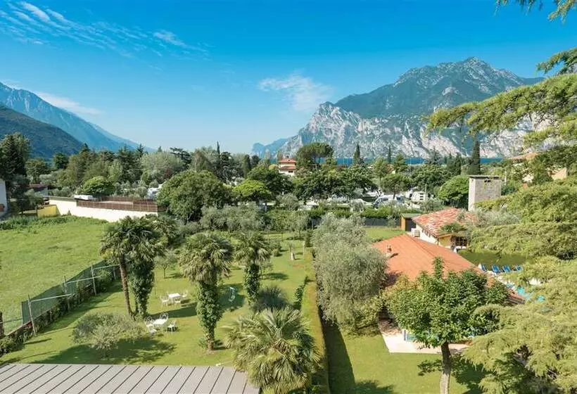 Bike & Wind Hotel Villa Maria   Happy Rentals