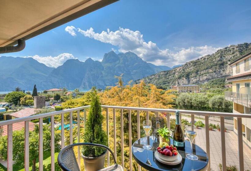 Bike & Wind Hotel Villa Maria   Happy Rentals