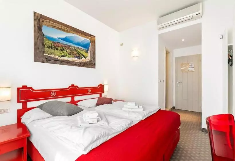 Bike & Wind Hotel Villa Maria   Happy Rentals