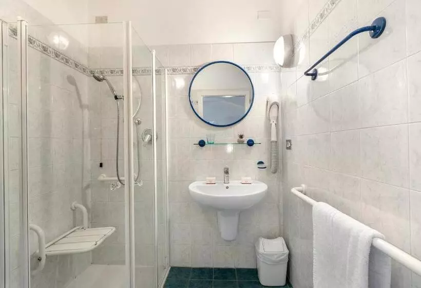 Bike & Wind Hotel Villa Maria   Happy Rentals