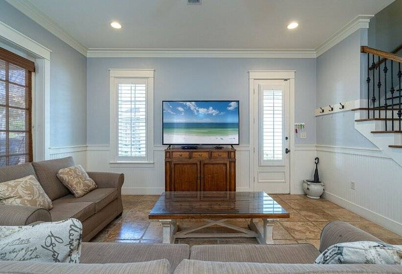 Sandestin Bungalo 45: Golf Cart, Pool, & More!