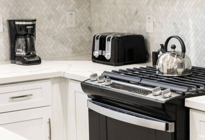 City Lights By Avantstay Luxury Central Location