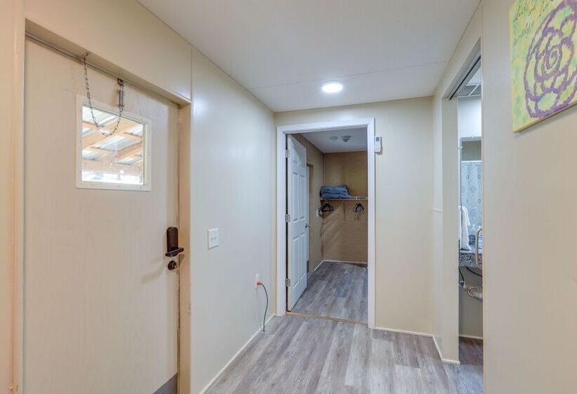 Cozy Morriston Home Near World Equestrian Center!