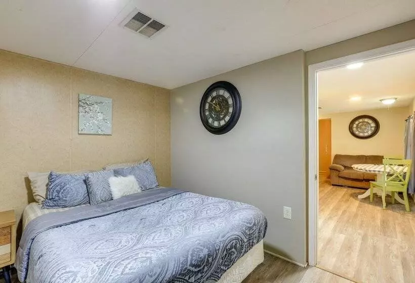 Cozy Morriston Home Near World Equestrian Center!