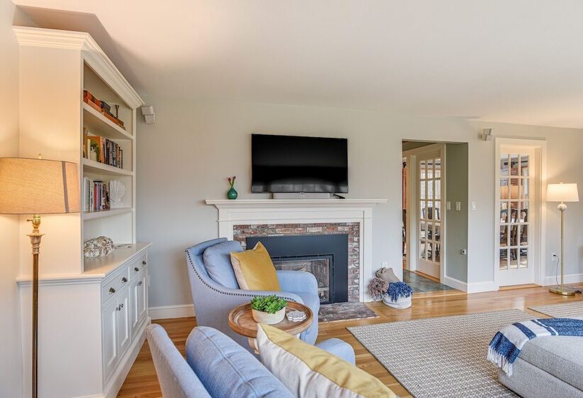 Falmouth Retreat W/ Private Pool, Gym & Game Room!