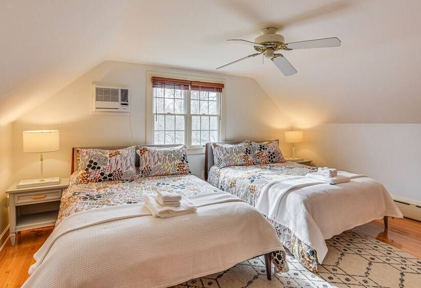 Falmouth Retreat W/ Private Pool, Gym & Game Room!