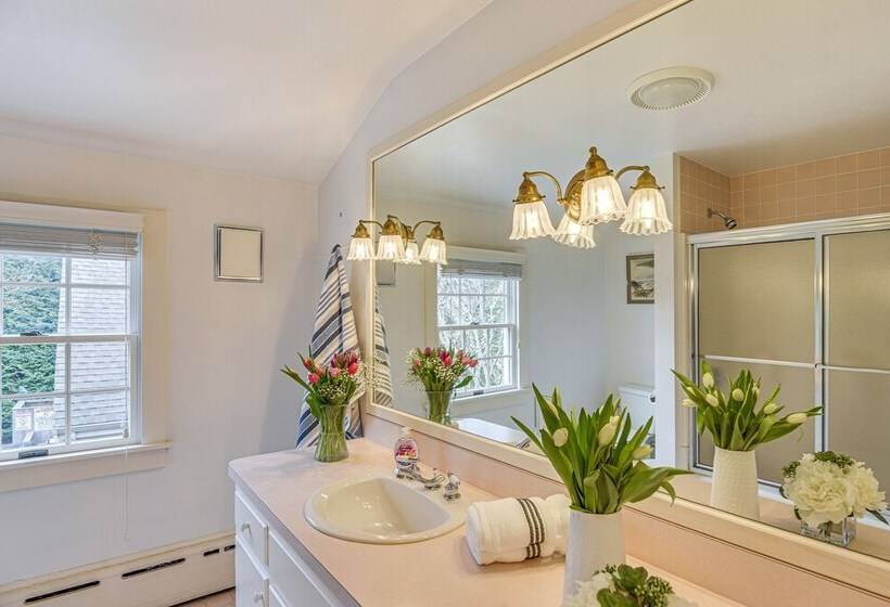 Falmouth Retreat W/ Private Pool, Gym & Game Room!