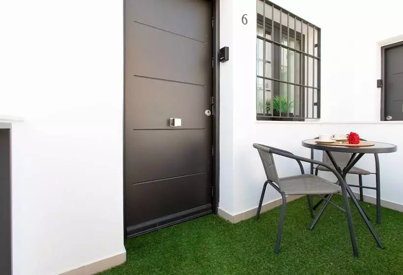 Hostelli Boutique Rooms Playa Burriana