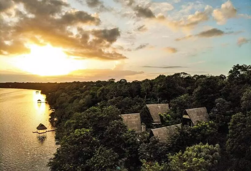 Hotelli Azul Nomeolvides