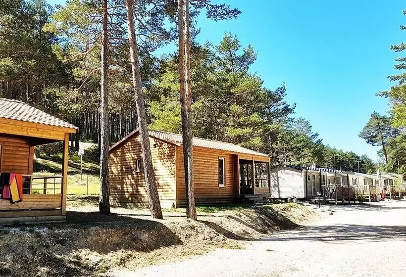 Hotelli Camping La Pinatelle